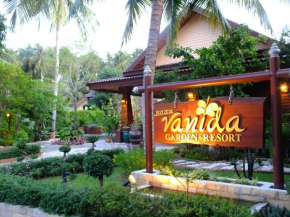 Отель Baan Vanida Garden Resort  Карон